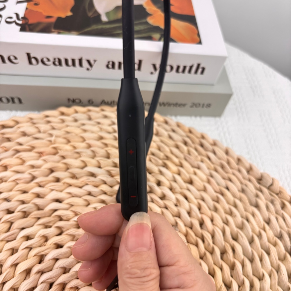 OnePlus Bullets Wireless Z3 Ne - Home Office Headset recension och pris